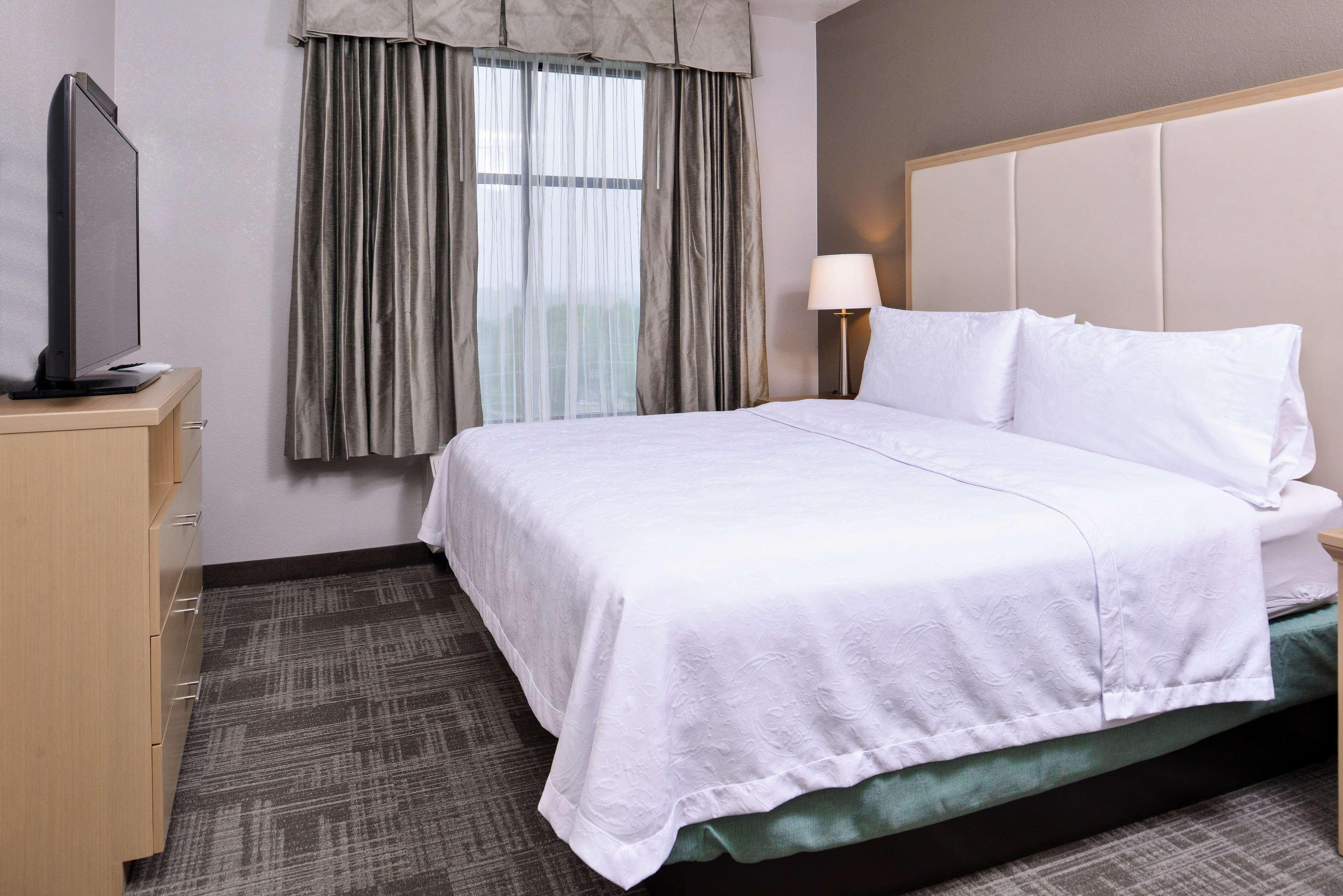 Homewood Suites Des Moines Airport Extérieur photo