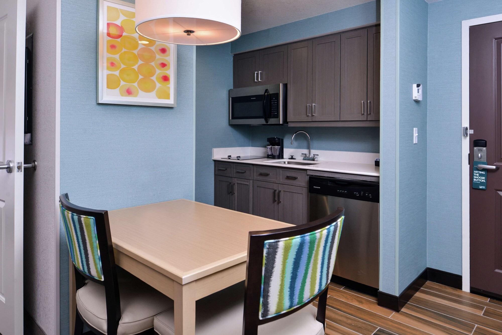 Homewood Suites Des Moines Airport Extérieur photo
