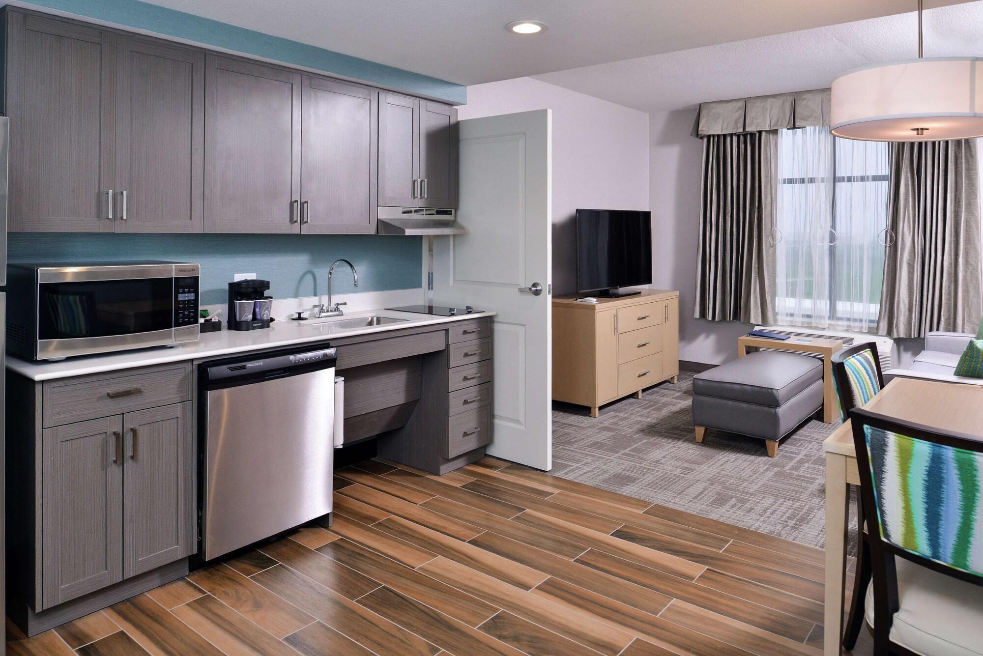 Homewood Suites Des Moines Airport Extérieur photo
